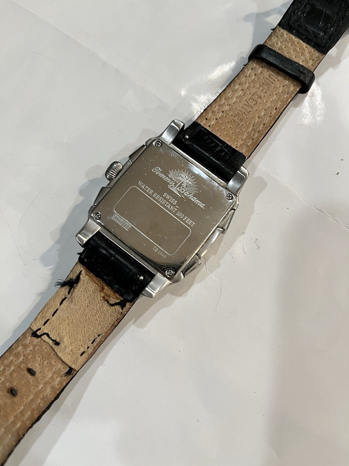 Tommy Bahama TB 1045
