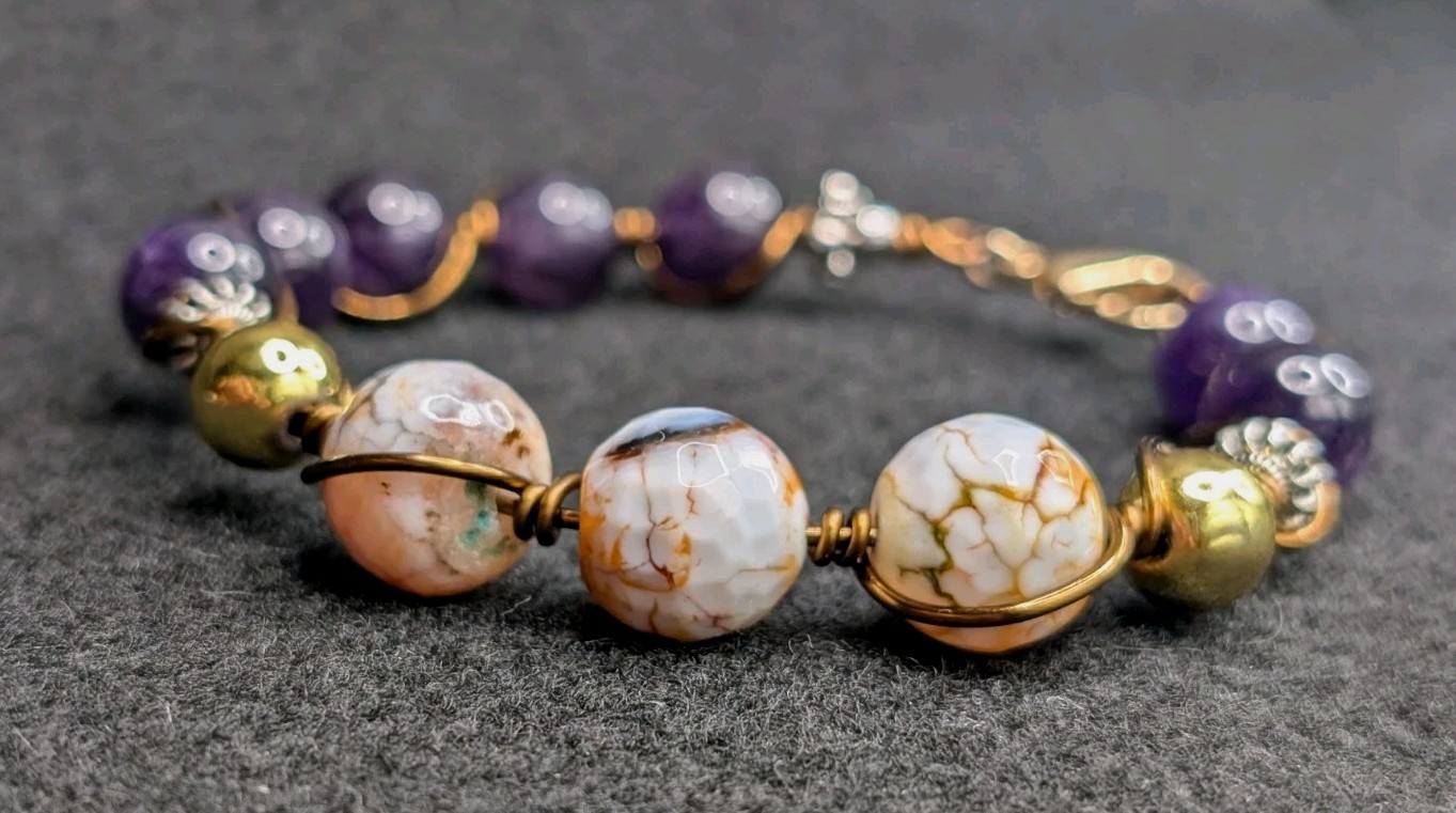 Women’s Stylish Orange Purple Chunky Bead Wire Wrapped Bracelet (16cm) S Wrist