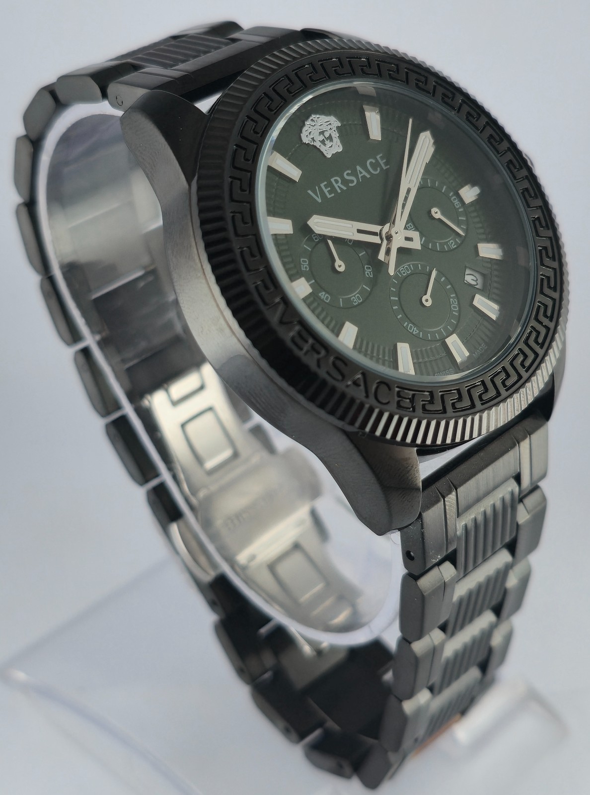 Working Versace Chronograph Green Dial with Date Men’s Wristwatch Steel Band