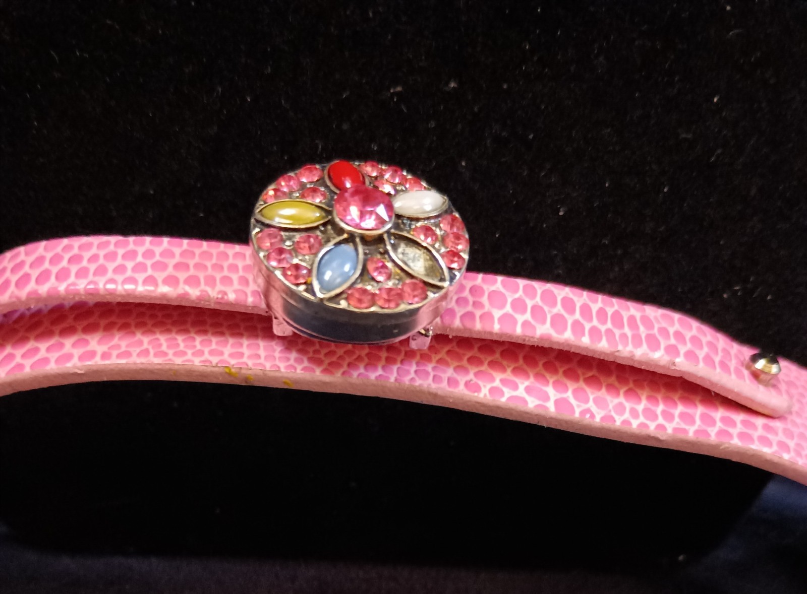 Pink Lizard Texture Faux Leather Snap Button Cuff Bracelet Floral Rhinestone Cha