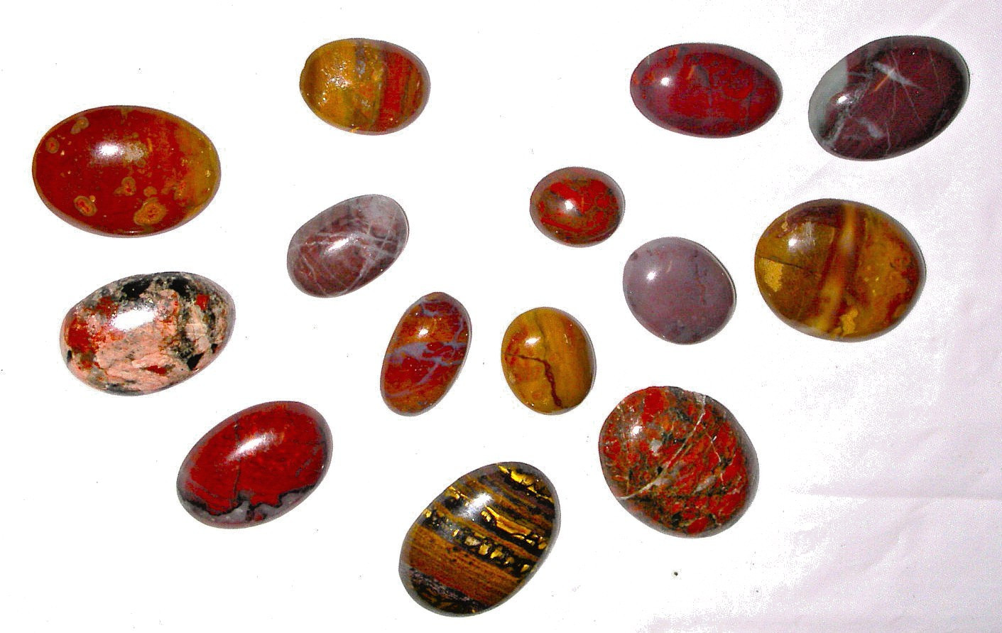 LOT VTG Jasper-Reds Polished Cabochon Stones (14) 48 grms Sizes vary see Photos
