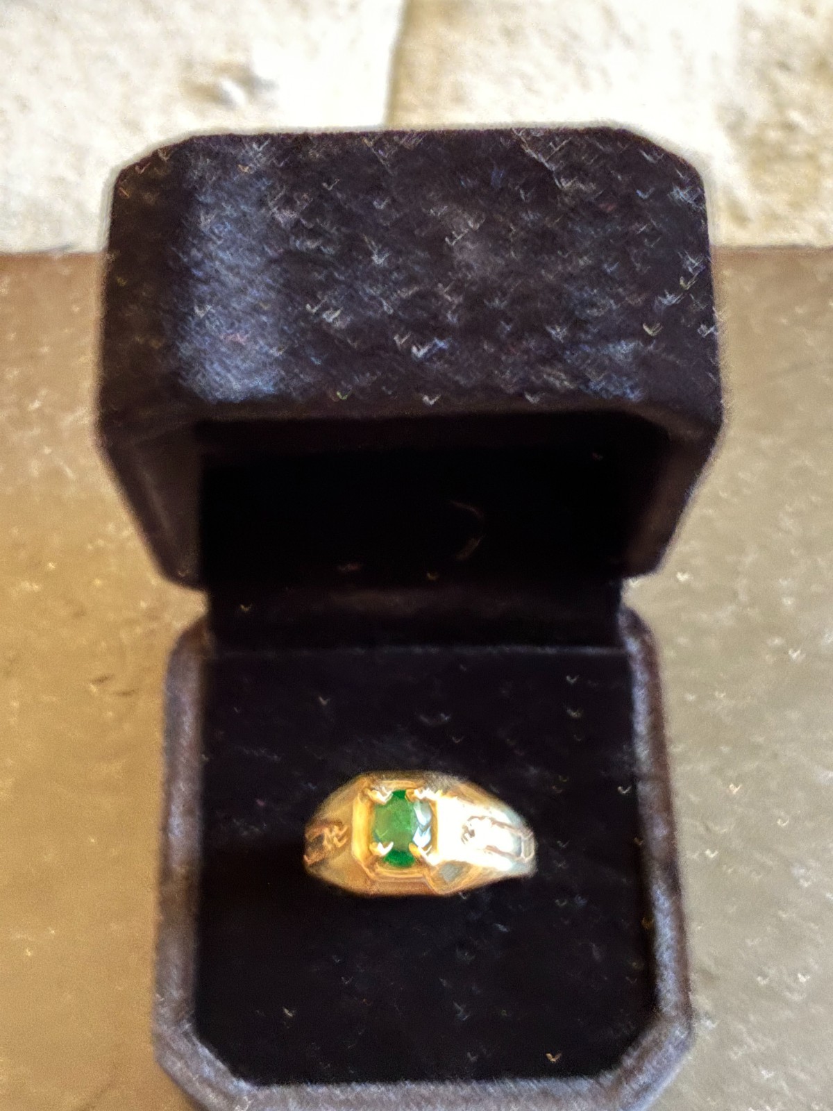 14 karat gold men ring Natural EMERALD (COLUMBIA) .93 CARAT by Jose Andre Melero