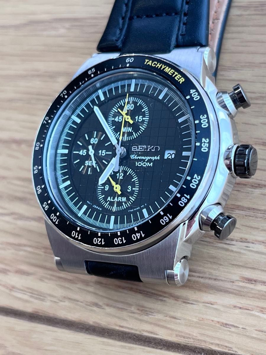 Working Excellent condition Rare model SEIKO Chronograph 7T62 0GX0 Black dial Ta