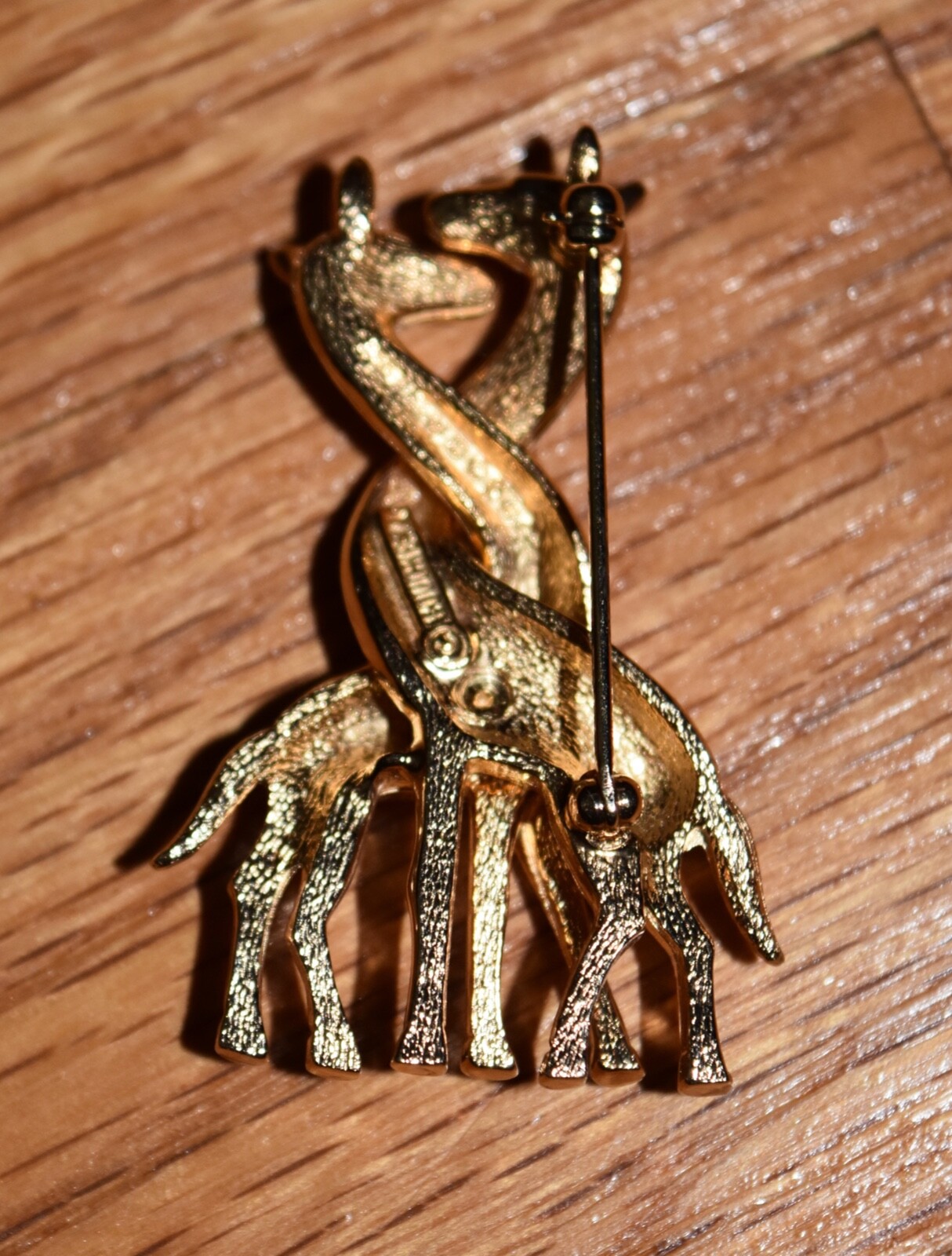 VTG Boucher Giraffe Pin Brooch 2 Giraffes Intertwined Necks Love Numbered