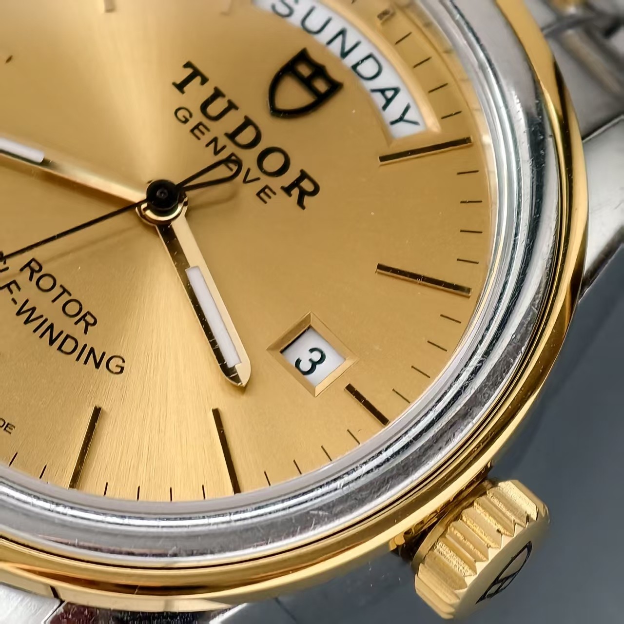 Tudor Gilding Scale Dial Glamour M56003 Men’s Watch Automatic 39mm Date