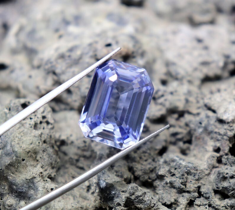 10+ Cts Natural Blue Sapphire Flawless Emerald Cut Certified Gemstone