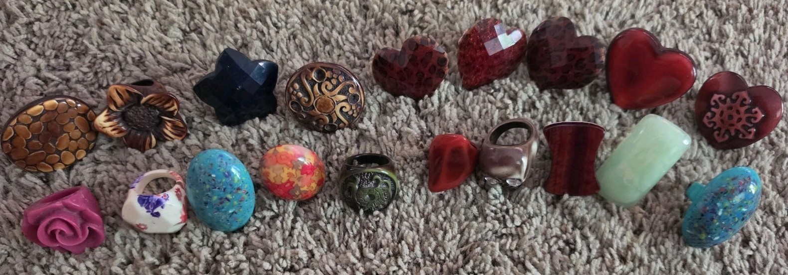 Lot Of 19 Plastic Resin Rings Assorted Styles