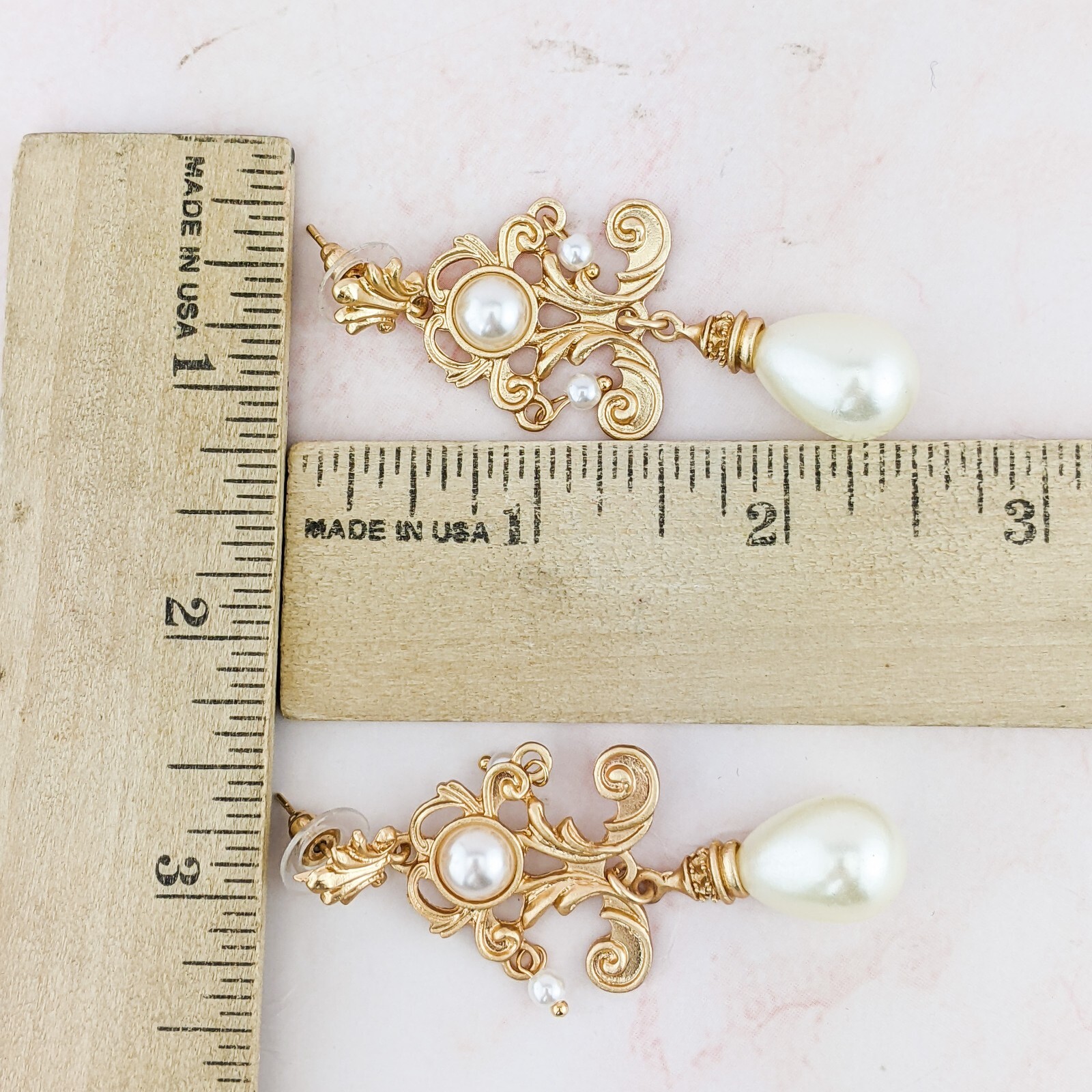f38d Elegant Gold & faux Pearl Dangle Drop Earrings Bold Jewelry Fashion Gift