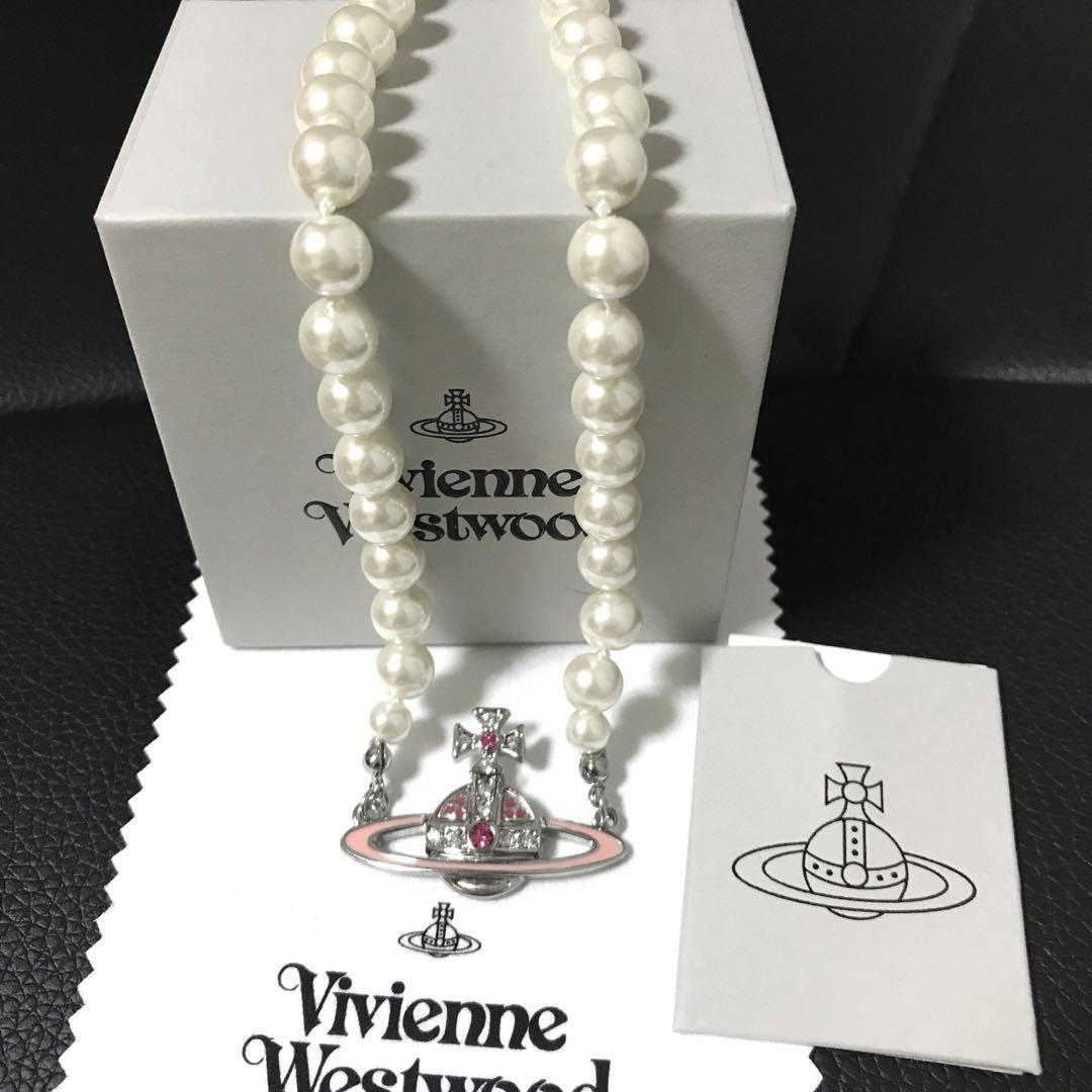 Vivienne Necklace Pearl Choker Bas Relief Orb Silver Pink IN BOX