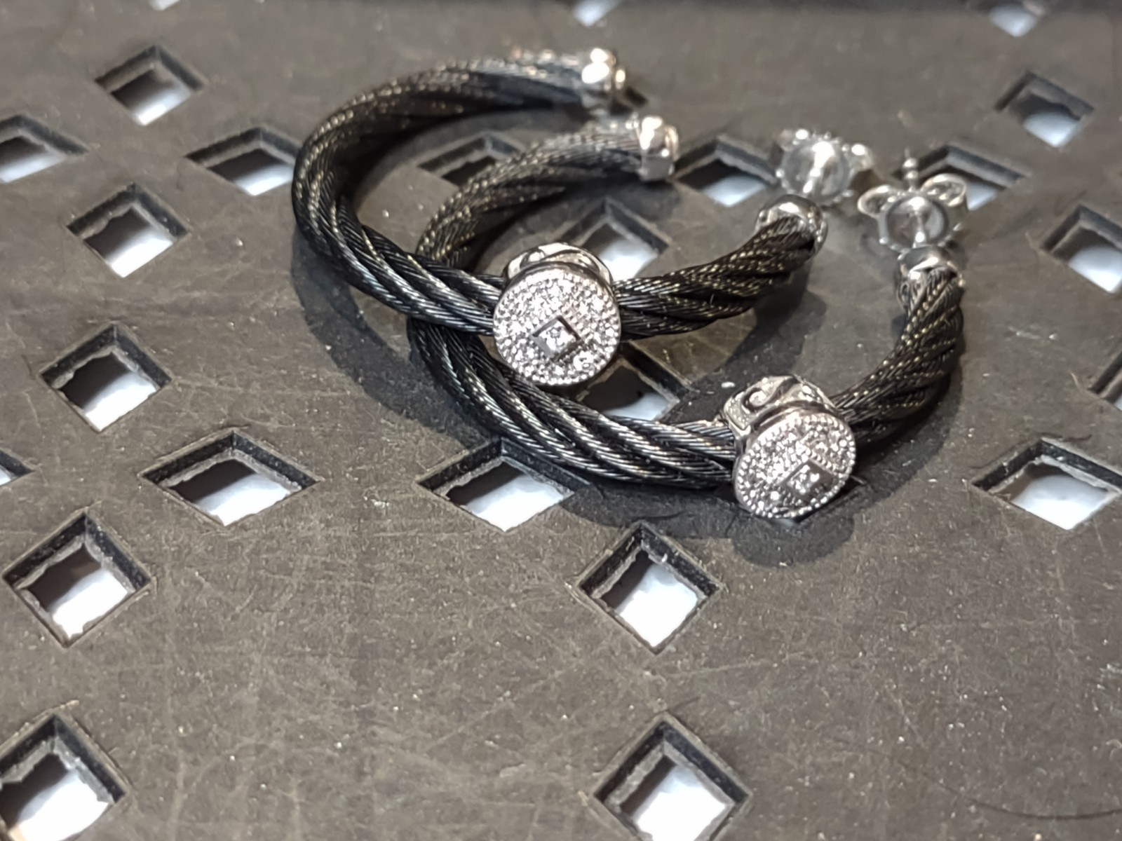 Charriol Black Steel Cable Hoop Earrings With 18Kt White Gold And Diamonds