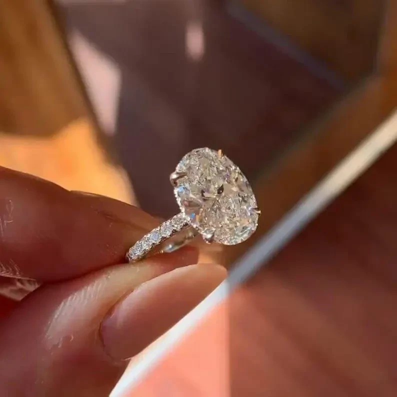 3.20 Ctw Oval Moissanite TWomen’s Engagement Ring 14K White Gold Plated