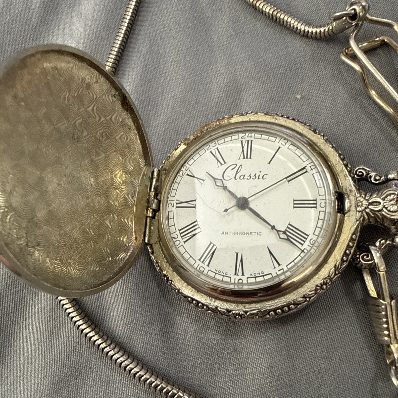 Vintage Pocket Watch For Parts Or possible Repair Only Cowboy/horse Theme
