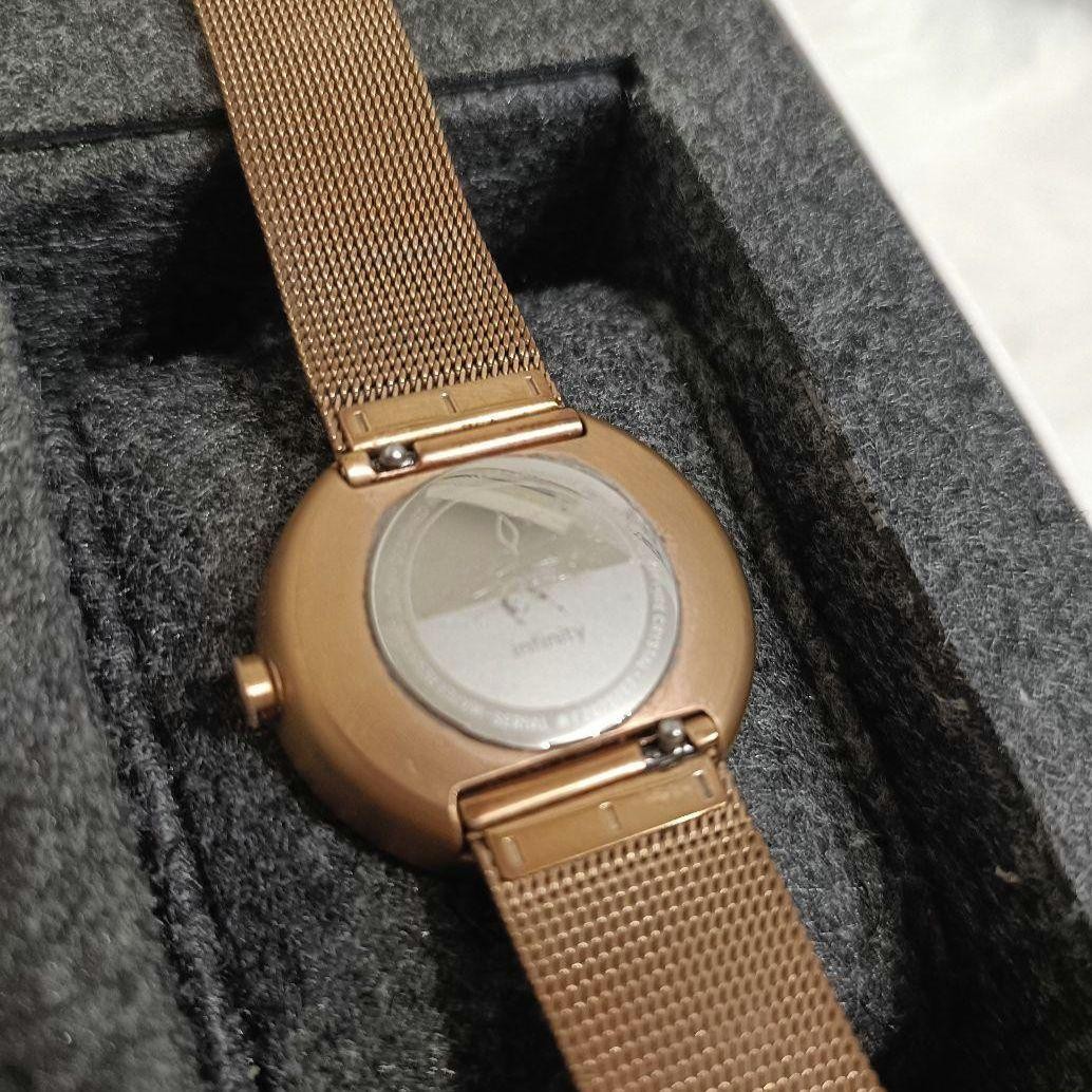 Nordgreen Infinity Watch Rose Gold 32mm Quartz Leather Band Authentic