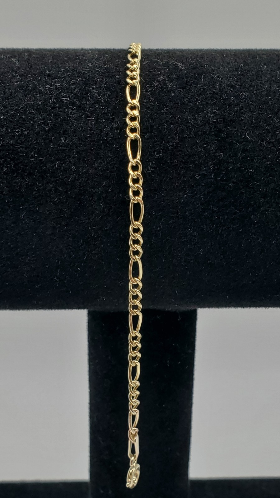 10K Yellow Gold Figaro Bracelet 2.5mm 7.25″ Women Italy, NEW