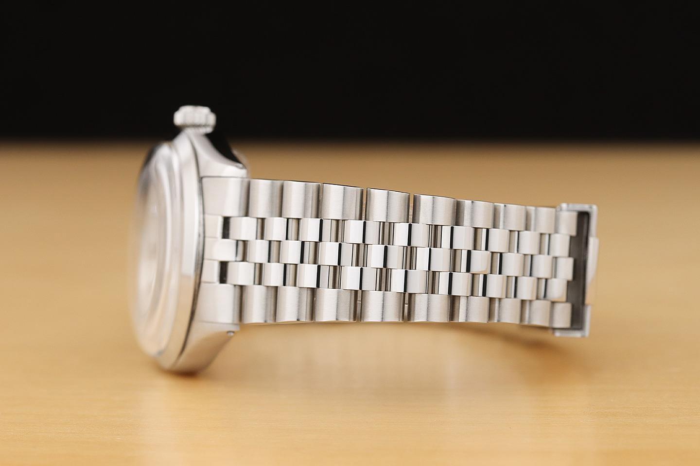 ROLEX OYSTER PERPETUAL AIR-KING 5500 MOTHER OF PEARL DIAL STEEL JUBILEE WATCH