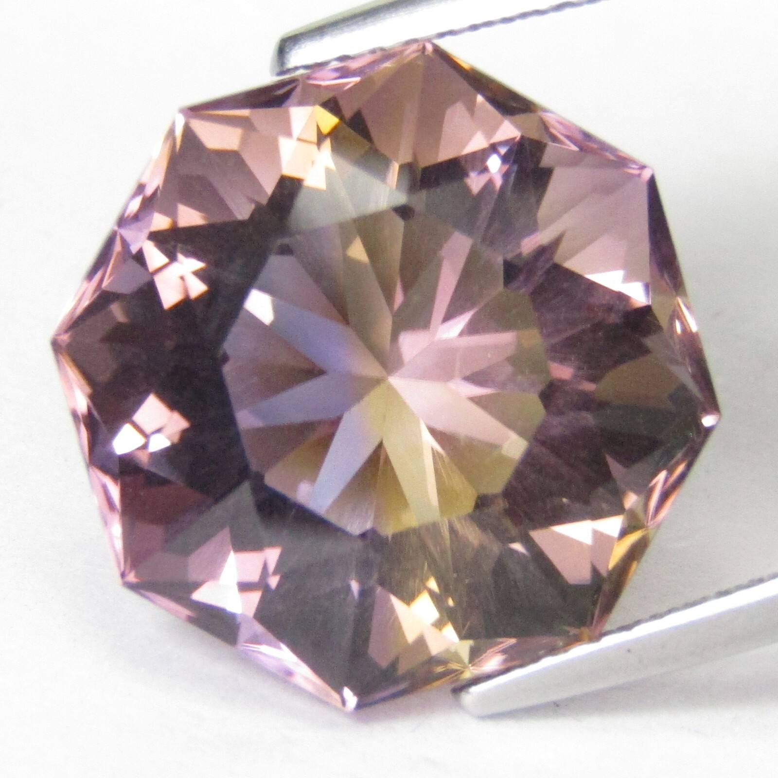 13.90Cts Delightful Natural Bolivian Ametrine 15mm Octagonal Cut Gemstone