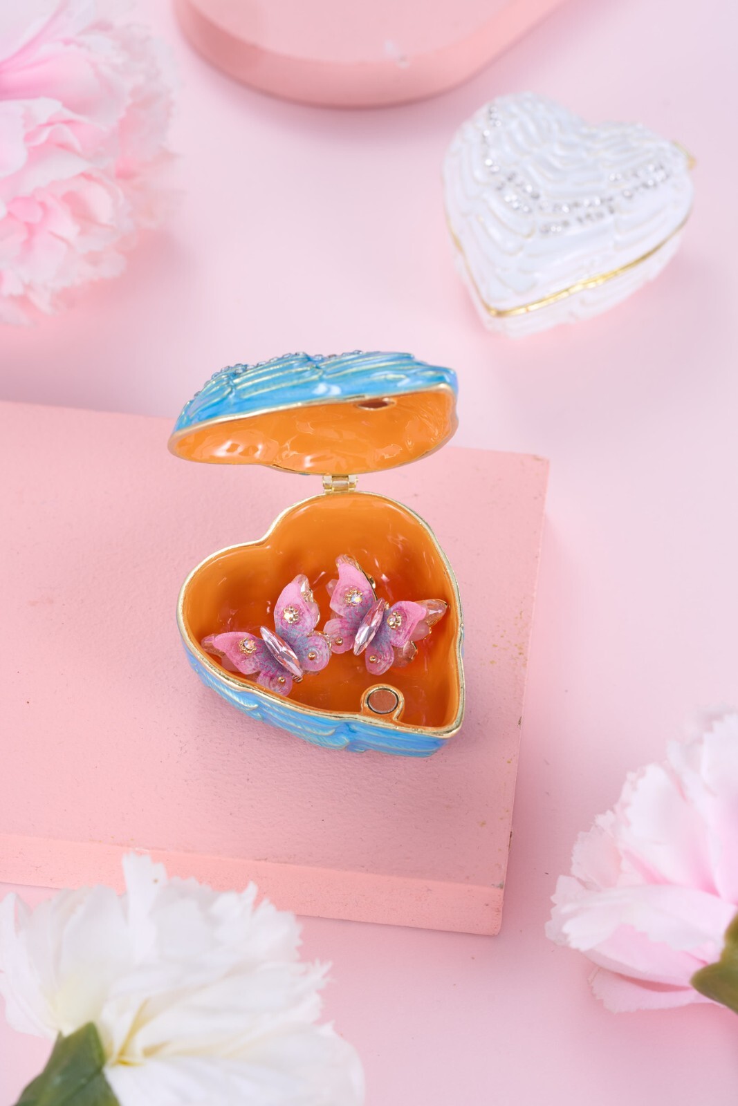 Mini Heart-Shaped Enamel Jewelry Box – Cute & Chic