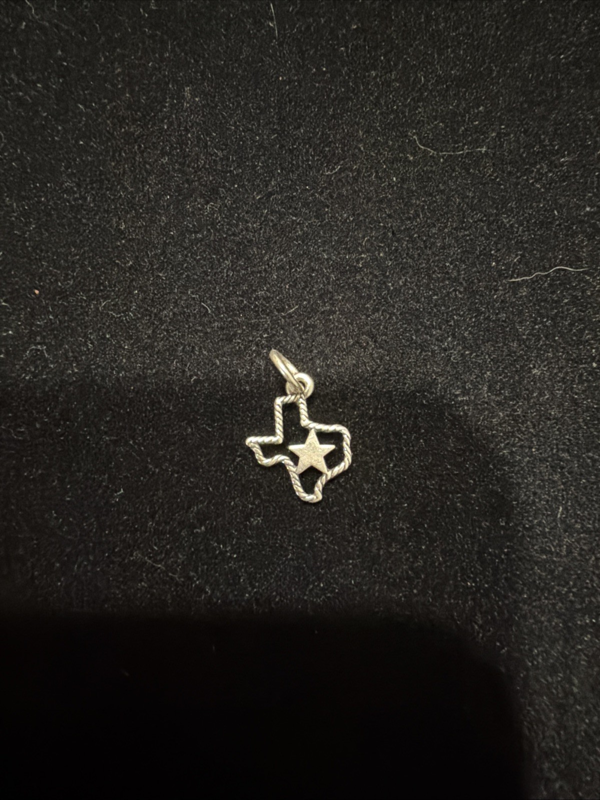 Retired James Avery TEXAS STATE ROPE OUTLINE STAR Charm 925 Silver EUC