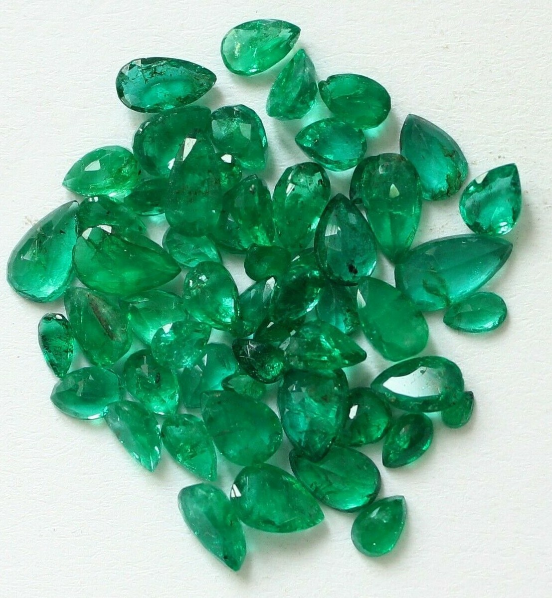 Natural Emerald Pear, Green Zambian Emerald, Green colour, 3x2mm to 8x4mm, #887