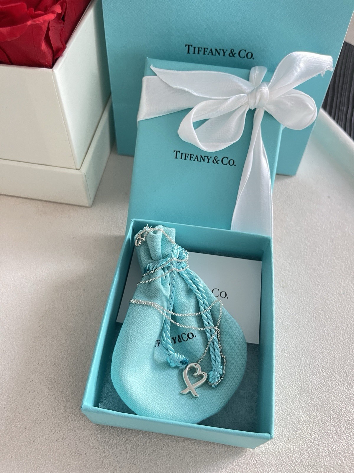 Tiffany & Co. Paloma Picasso Loving Heart Pendant Necklace 16.25″ Silver