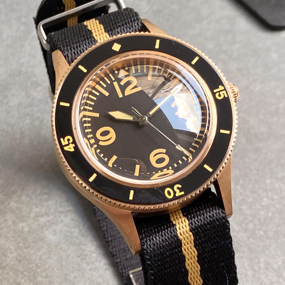 40mm 50-Fathoms Retro CUSN8 Solid Bronze NH35 Dress Men Watch Sapphire 20Bar