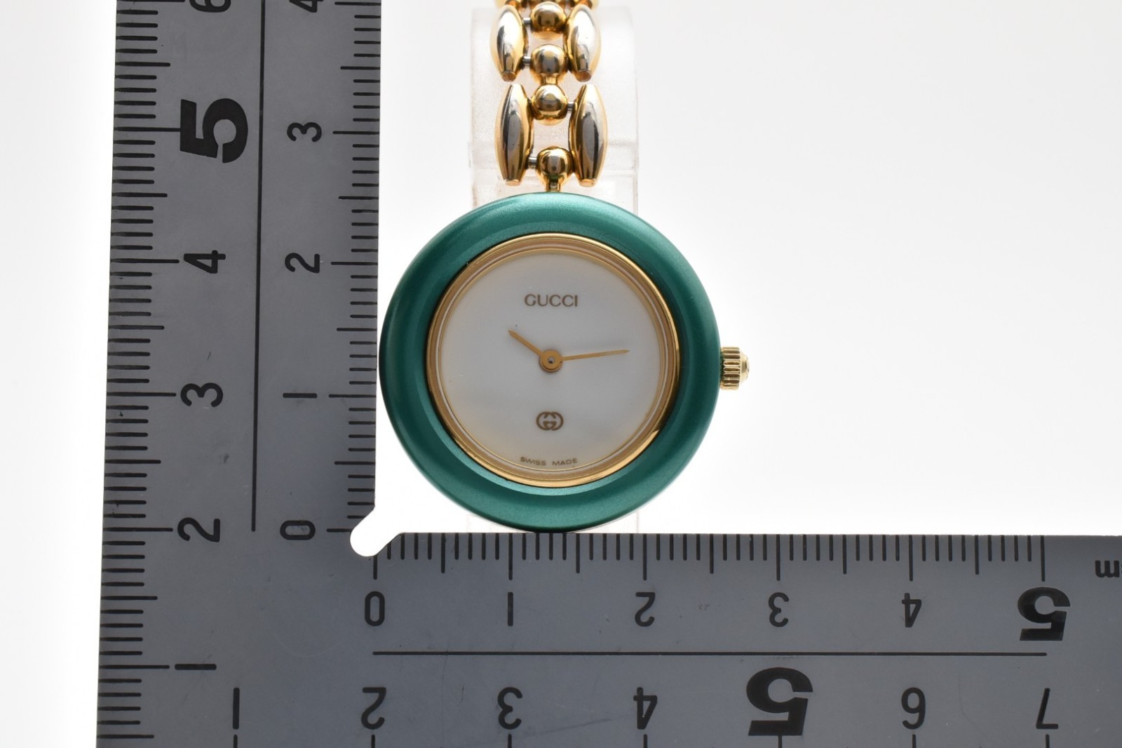 [Near MINT w/ BOX] GUCCI Change Bezel 6 Colors 11/12 Quartz Women’s Swiss Watch