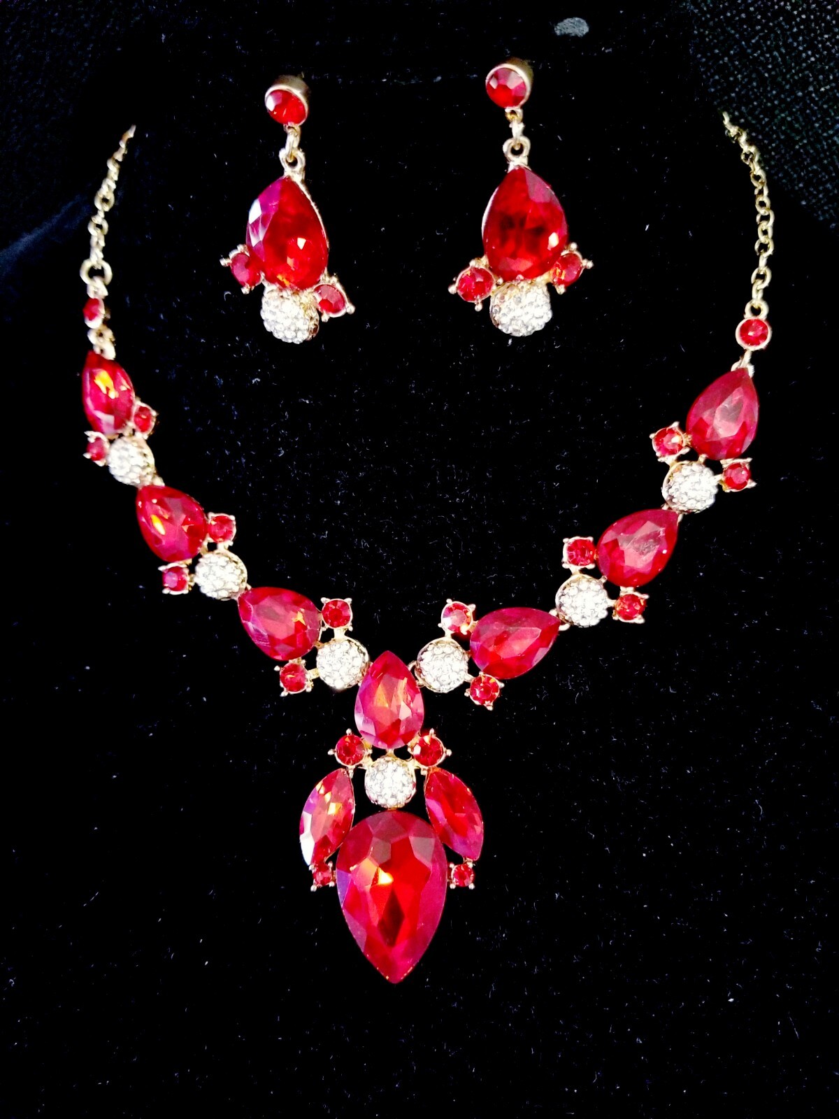 Red Crystal Choker Rhinestone Necklace Earring Set Bridal Prom Pageant