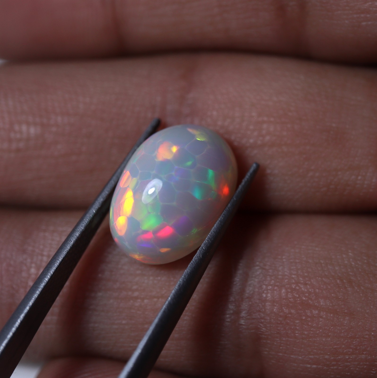 6 Cts 14.6×10.8 MM Natural Honeycomb Multi Fire Ethiopian Opal Oval Cabochon
