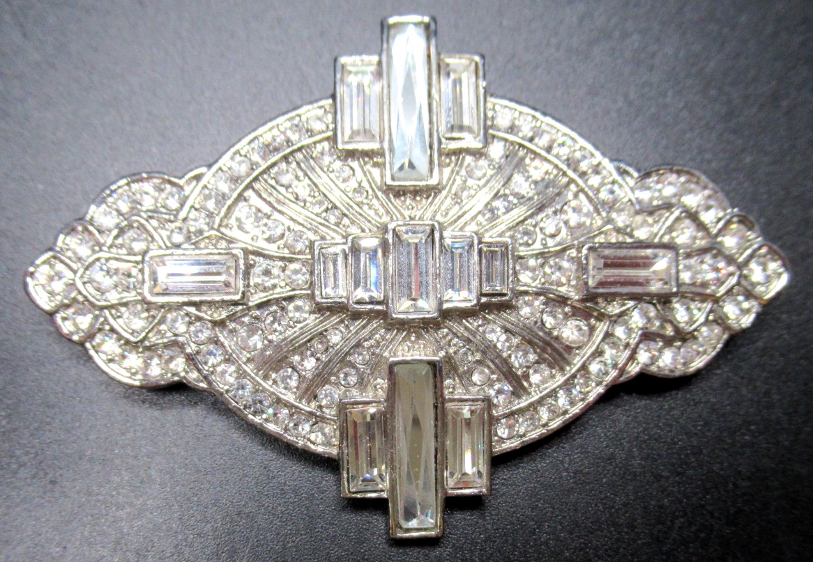 Art Deco Style Sparkling Ice Rhinestone Pin Brooch