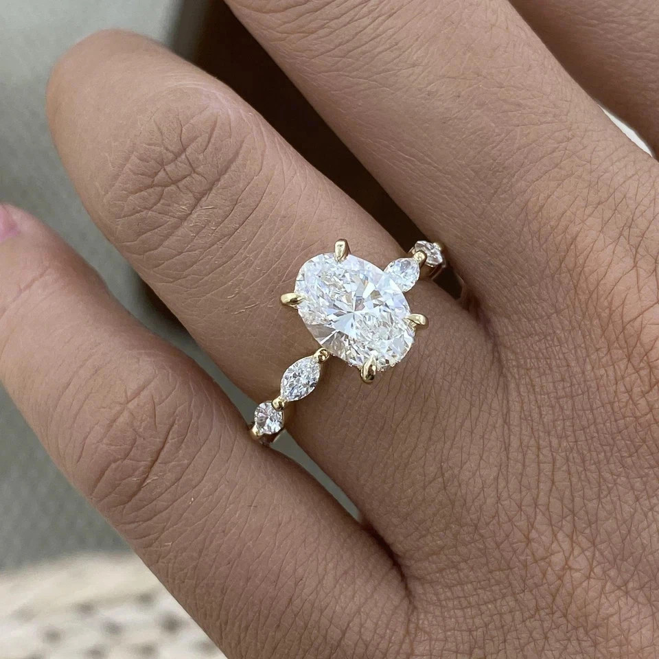 2.80 CT Oval Cut EF/ VS1 Lab Grown Diamond Women Engagement Ring 14k Yellow Gold