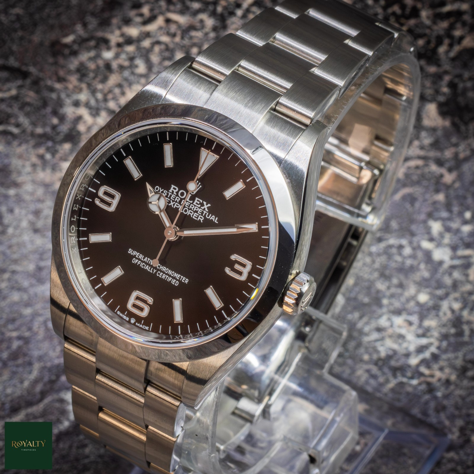 Rolex Explorer 36 124270 Explorer I 2023 Box & Papers Oystersteel Black Dial