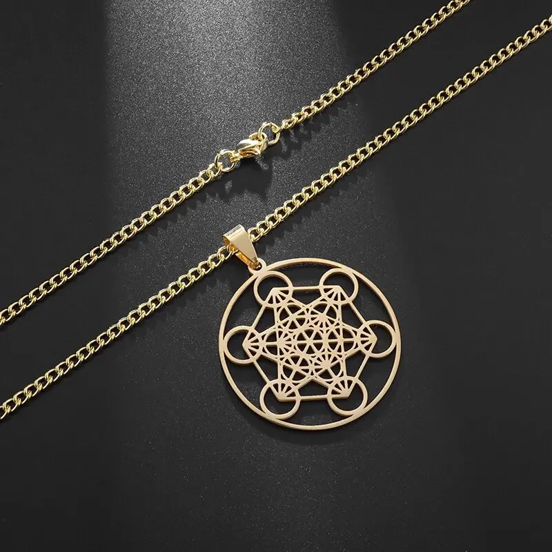 Mobius Pendant Necklace Silver Tone Twisted Geometric Charm Chain Jewelry