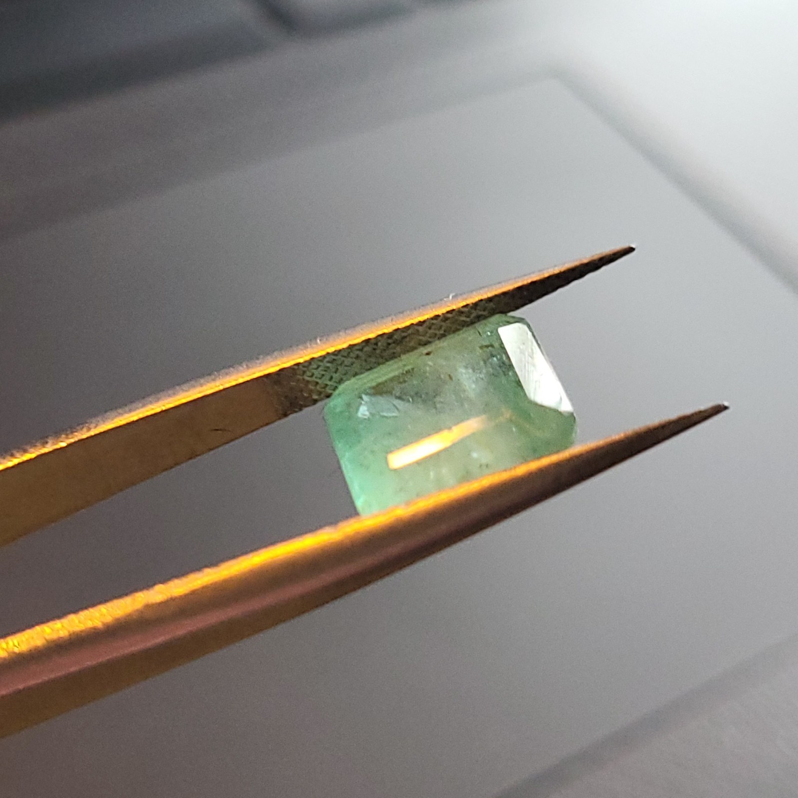 Top Natural Untreated Certified Vivid Green Ethiopian Transparent Emerald 4.55ct