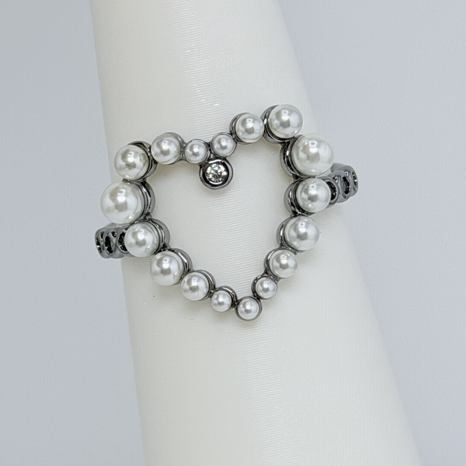 Bomb Party June 2026 Heart Ring Sz 8 “Blissful Heart” Ceramic Pearl Hematite