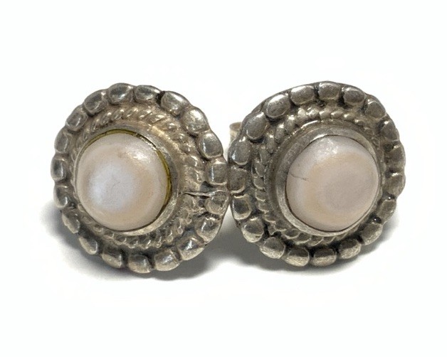 Old Pawn Sterling Silver 925 Pink Mother of Pearl Stud Earrings LY14