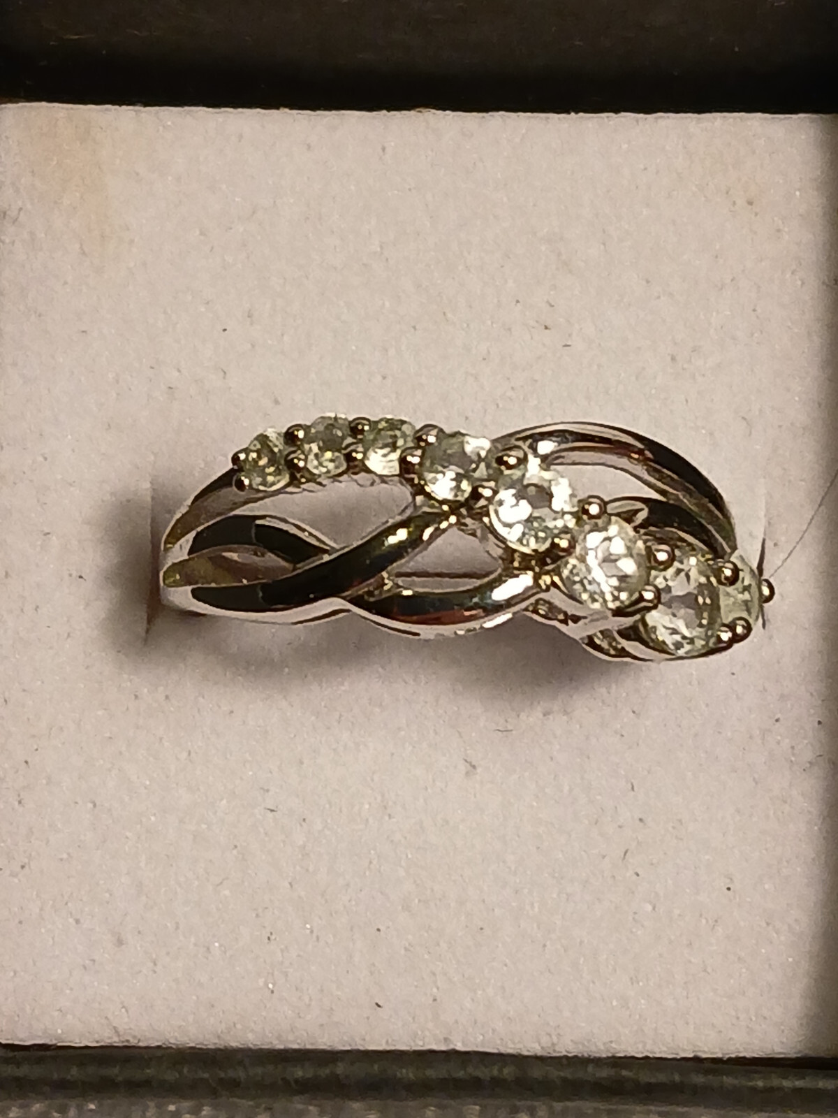 VTG. 925 STERLING SILVER ROUND-CUT PRONG SET NATURAL WHITE TOPAZ WAVE RING