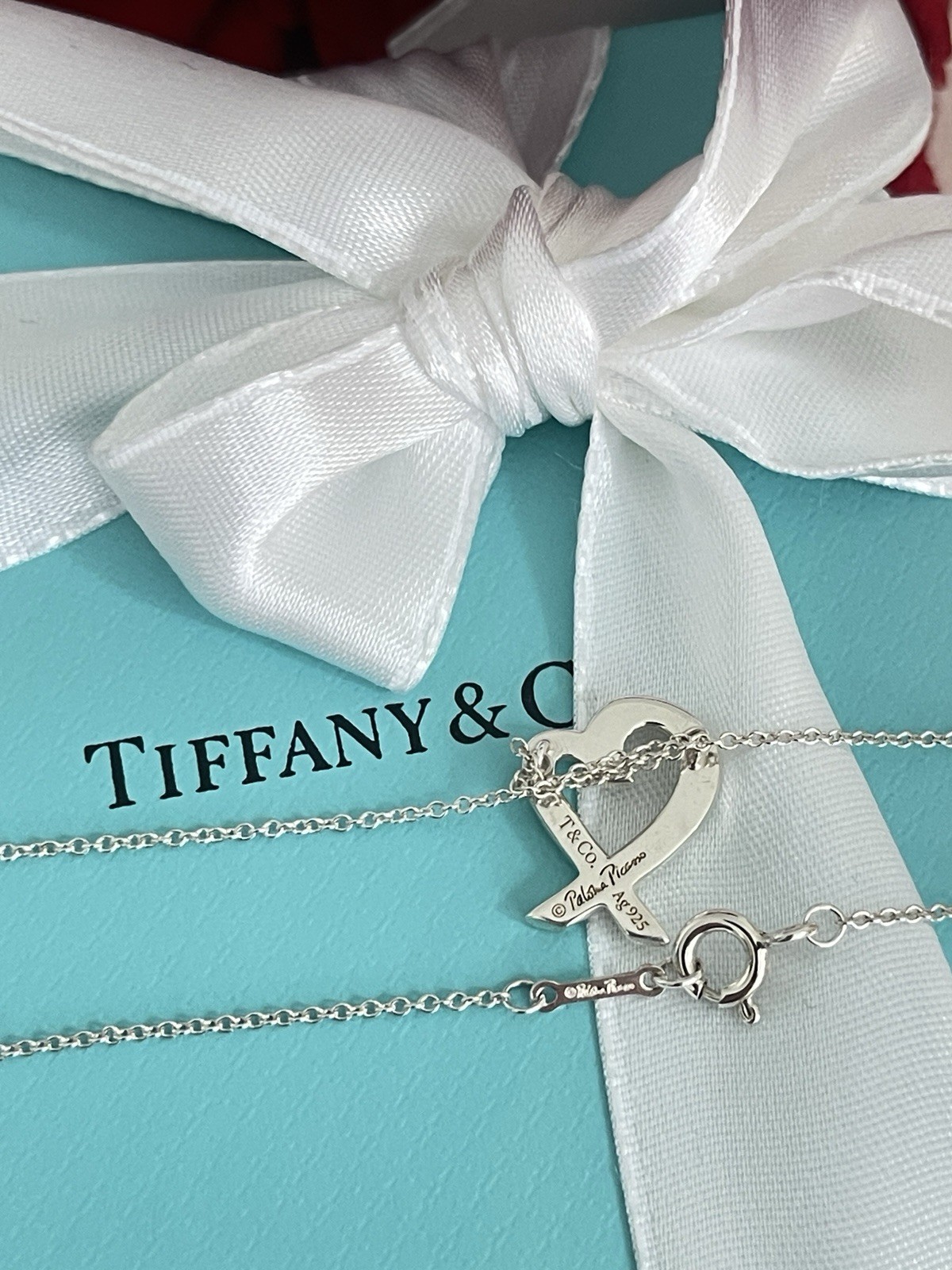 Tiffany & Co. Paloma Picasso Loving Heart Pendant Necklace 16.25″ Silver