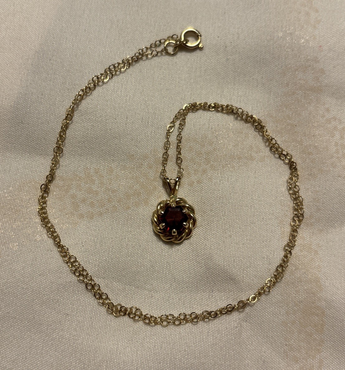 1/20 10k gold filled vintage Garnet Rope Necklace