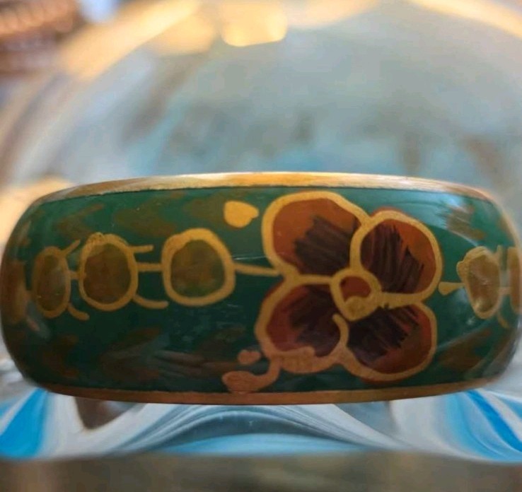 Cloisonné Enamel Bangle Bracelets–Matching Set of 2* Green – Floral Charm
