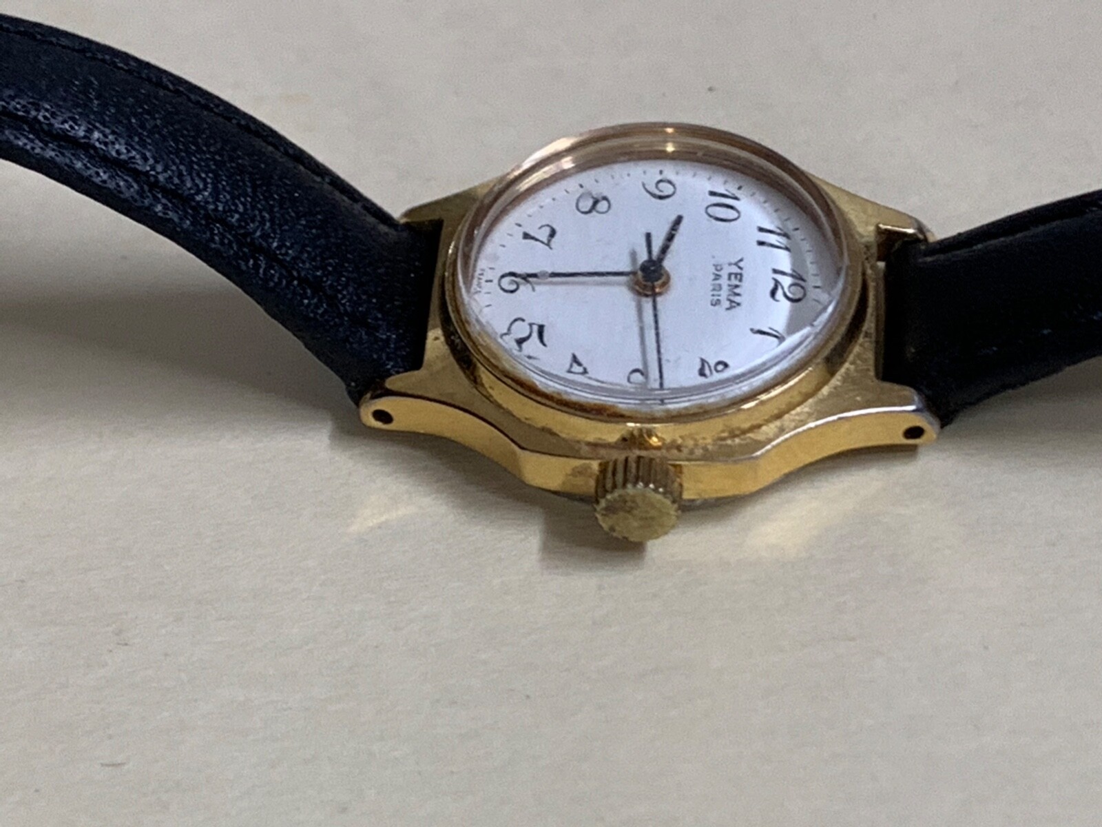 RARE Yema Paris Gold Tone White Dial Men’s / Women’s Watch X1E063, New Battery!