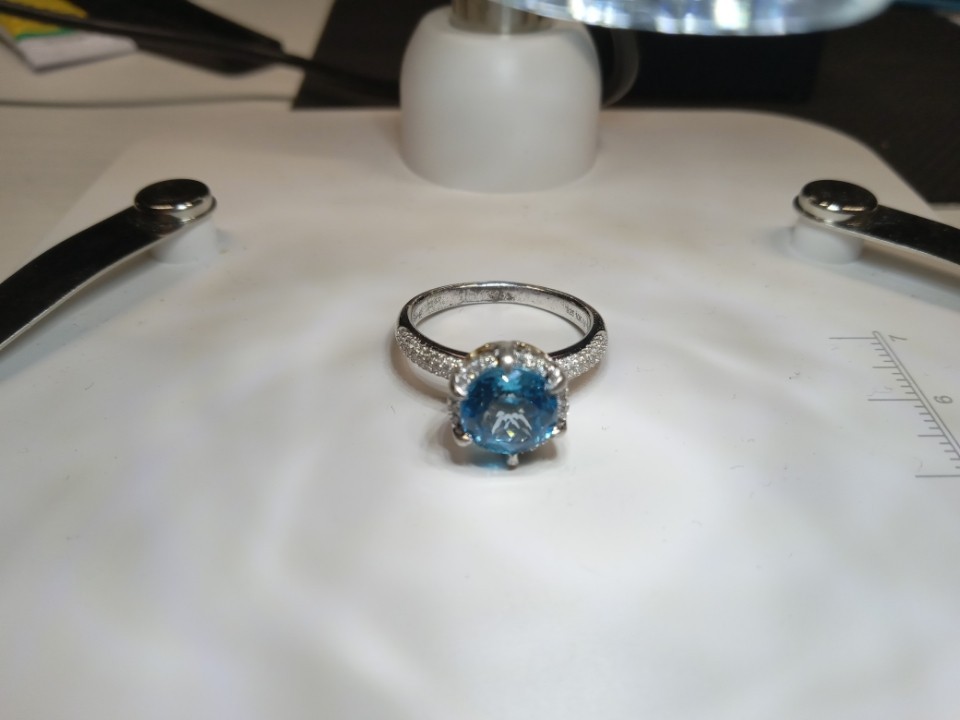 Zales Enchanted Disney Aladsin 10mm Swiss Blue Topaz 1/3 CT Diamond 10k And 925