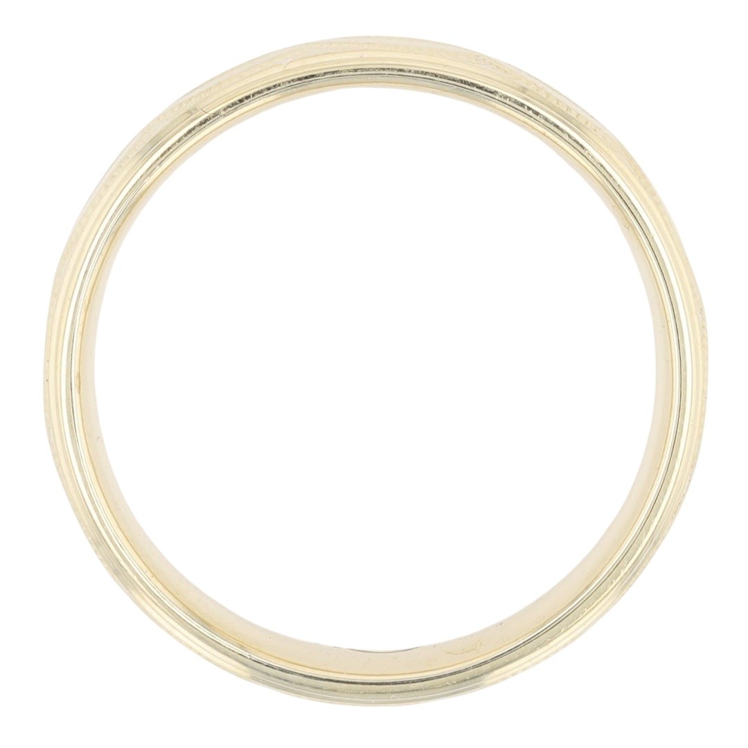 6.9mm Textured Scroll Pattern Wedding Band 14k Yellow Gold 3.98 Grams Size 9