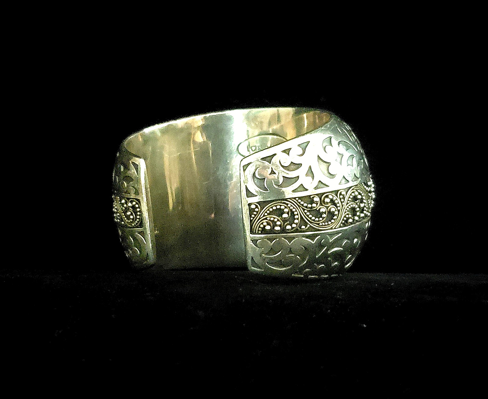 6.25″ x 50mm LOIS HILL 1033 Solid Sterling Silver Scroll Pattern Cuff. FLAWLESS!