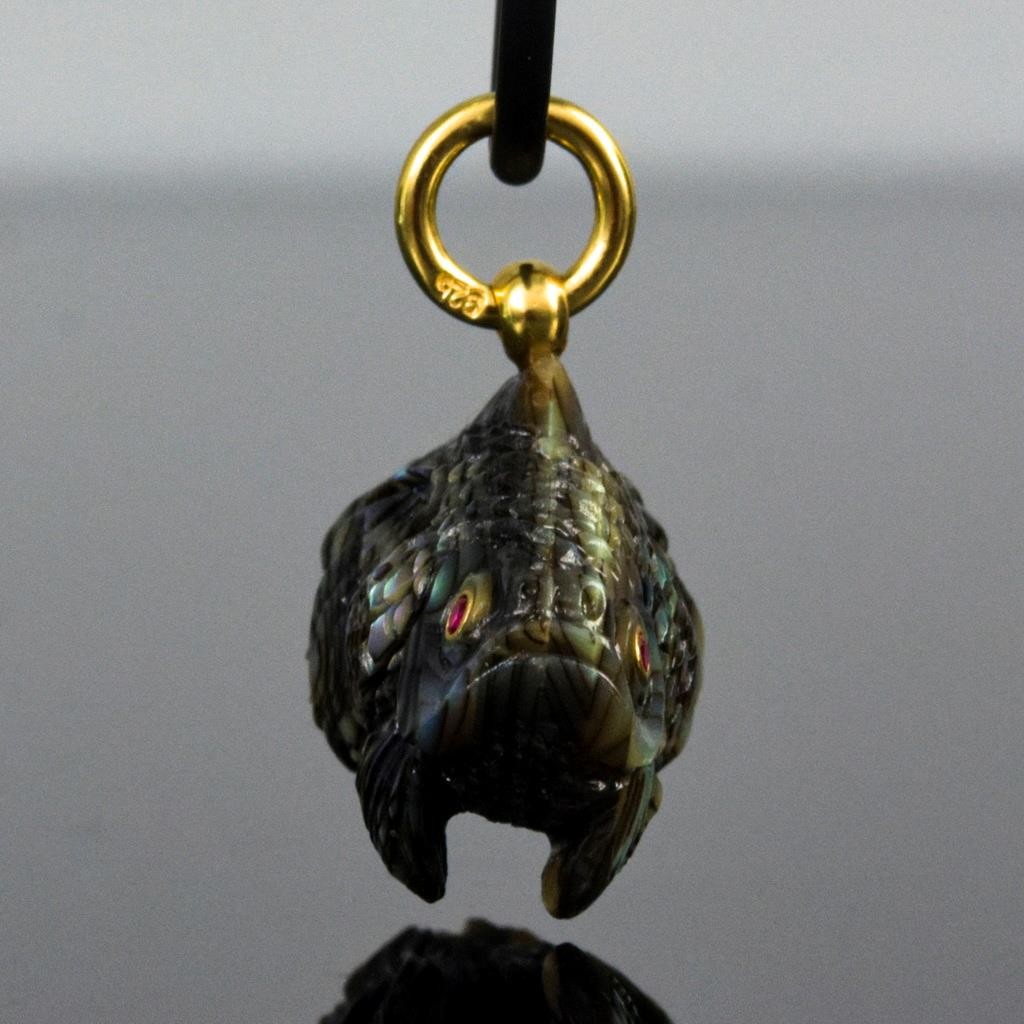 Gold Fish Pendant Carved Abalone Shell Gold Vermeil Sterling Silver Ruby 9.71g