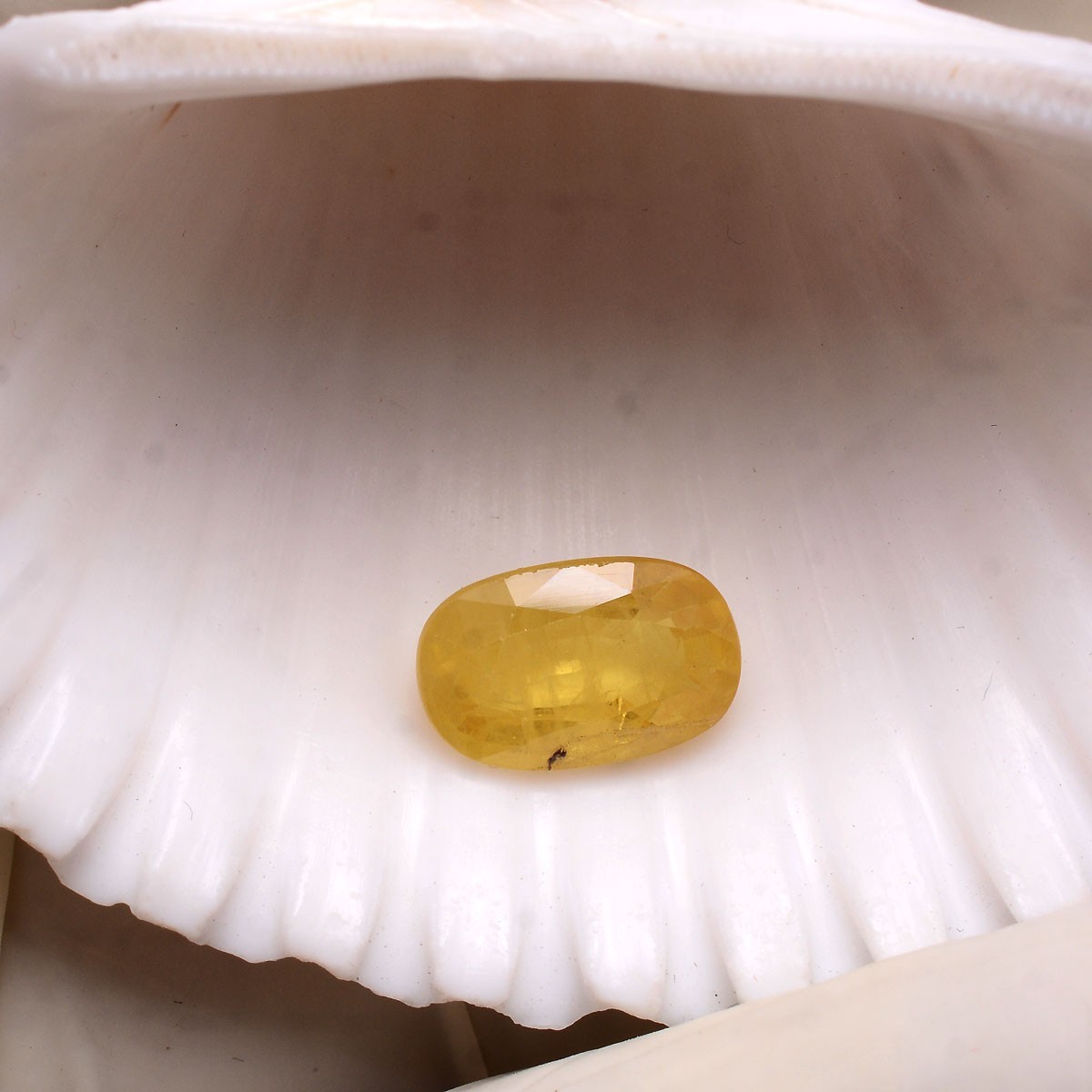 4.13 Ct Natural Yellow Sapphire 11.70mmx7.54mm Oval Cut Certified Loose Gemstone