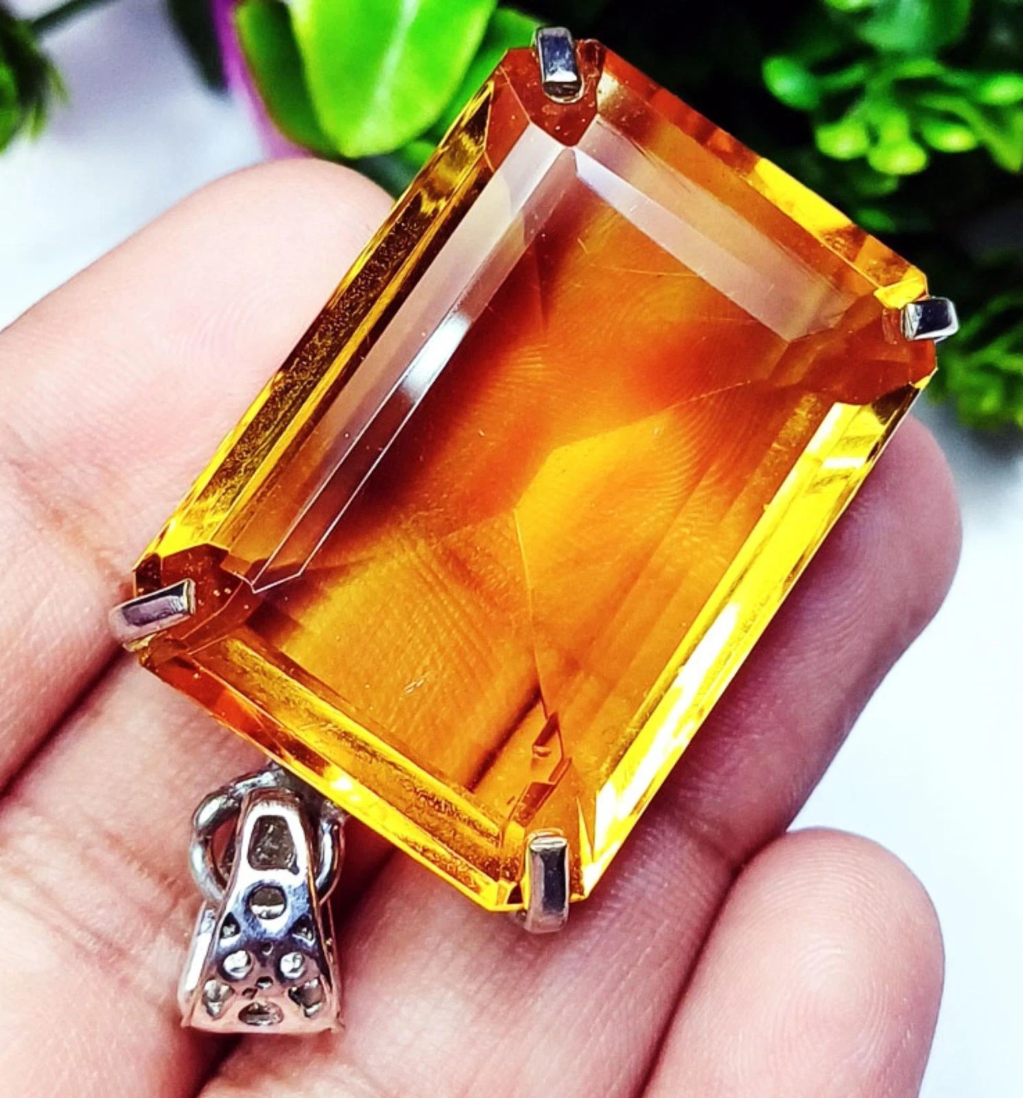Loose Gemstone Yellow Topaz GS Solid Silver Pendent 89.60 Ct Certified
