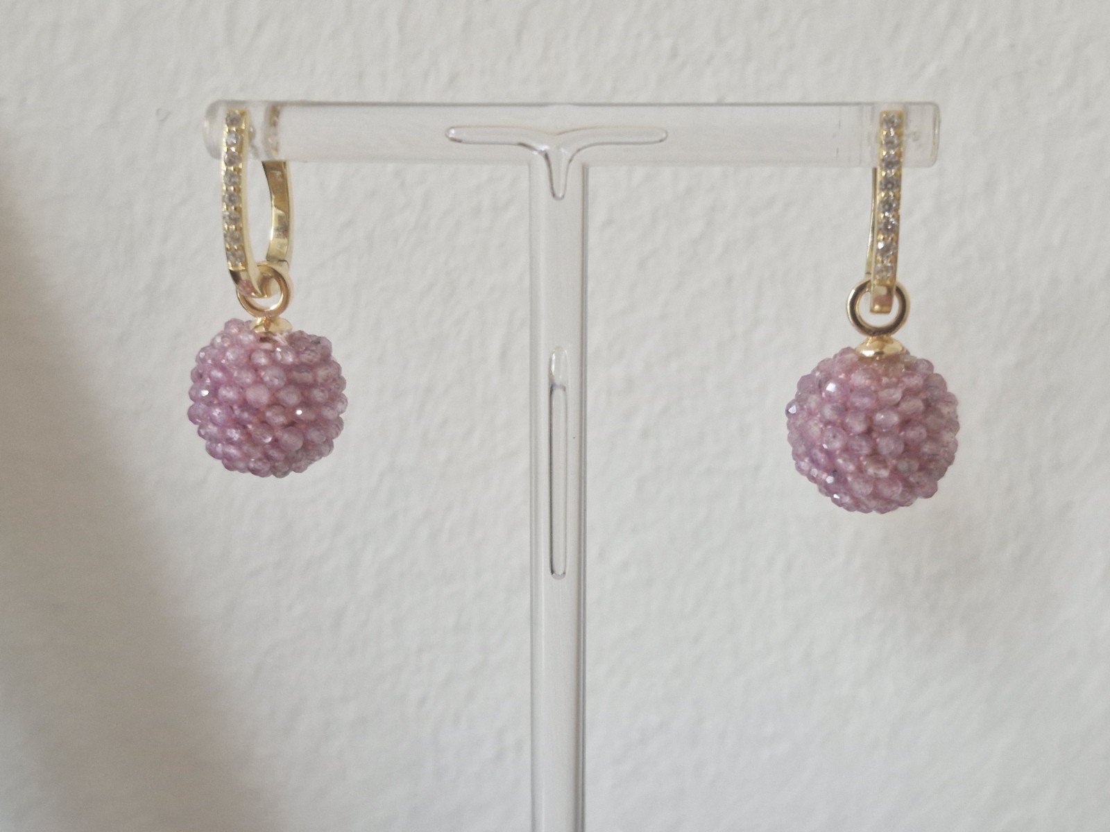 PINK SAPPHIRE CHANGE EARRINGS