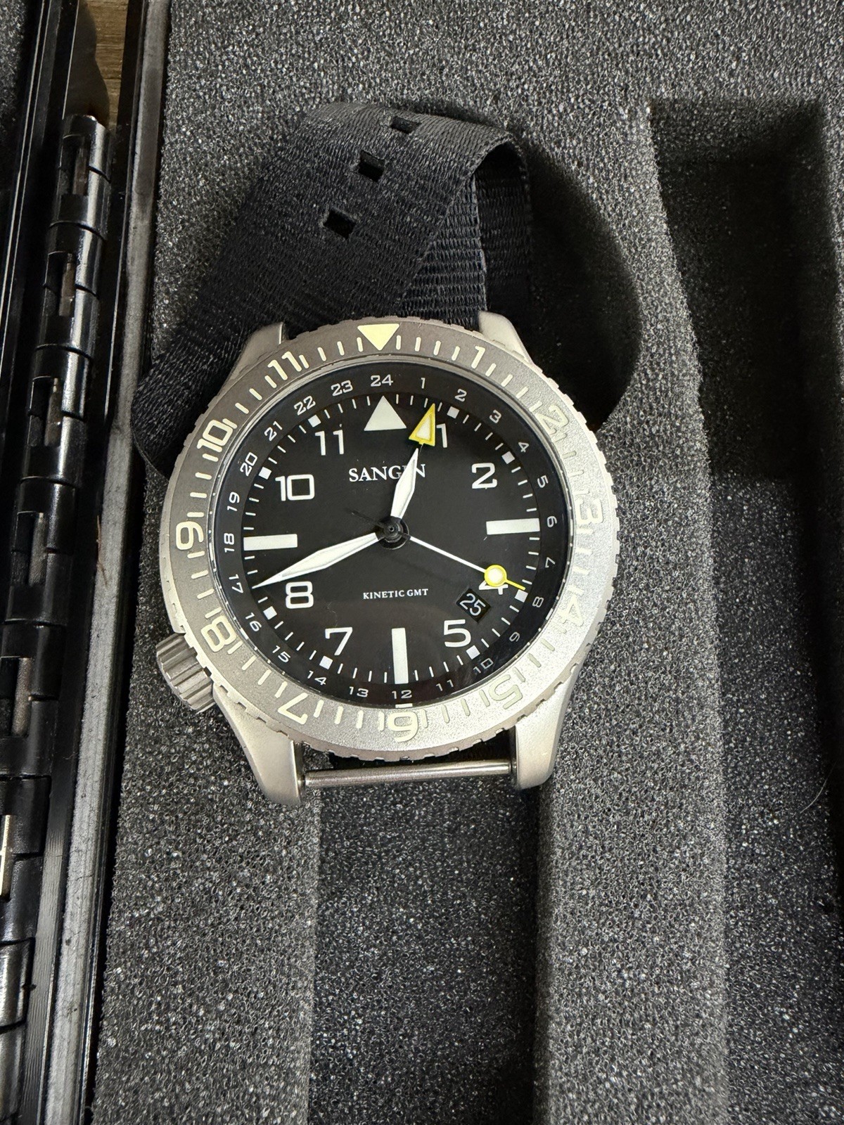 Sangin Instruments Kinetic II Pilot GMT Watch NATO Strap