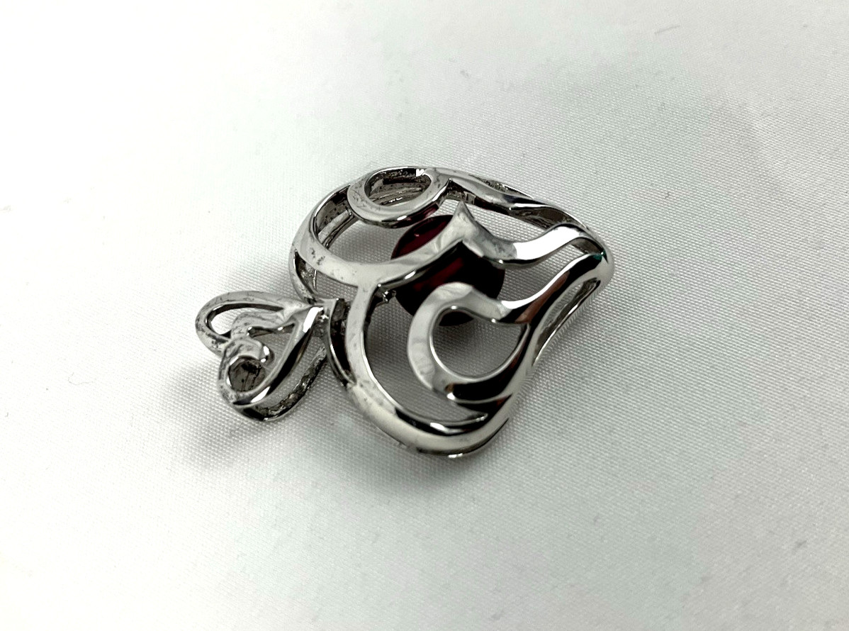 925 Sterling Silver Burgundy Faux Pearl Ornate Heart Pendant