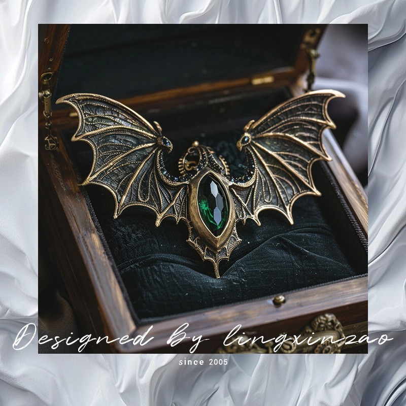 Original Design Bat Brooch High-end Luxury Personality Trend Limited Edition